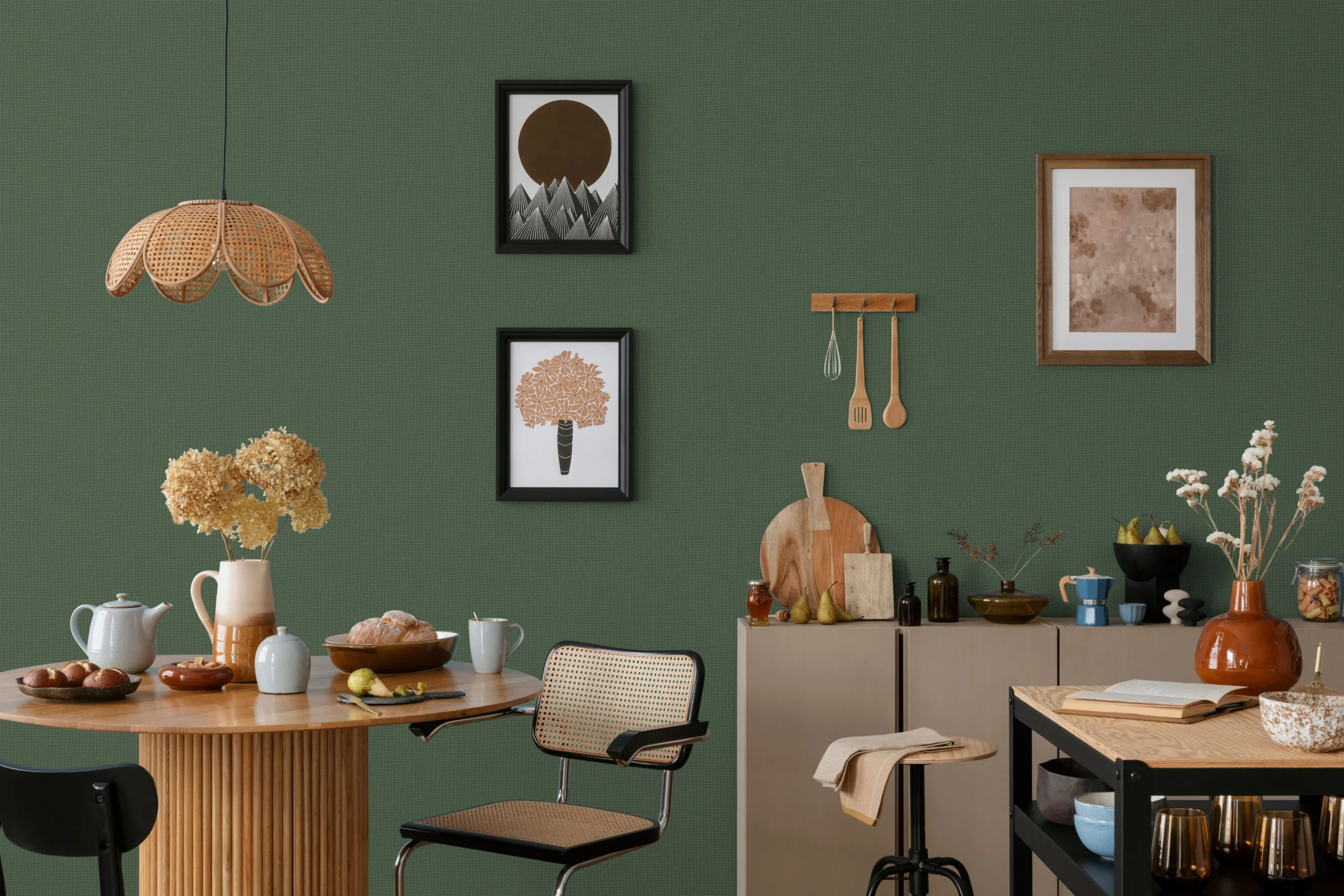 Green Embossed Wallpaper – Natural Elegance (24203-10)
